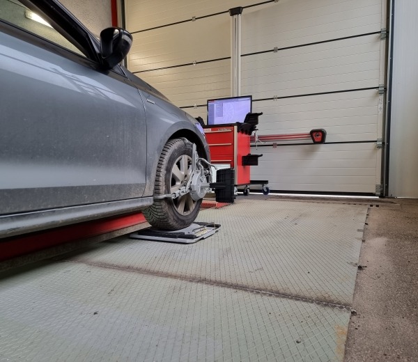 Podešavanje i kontrola optike ovjesa